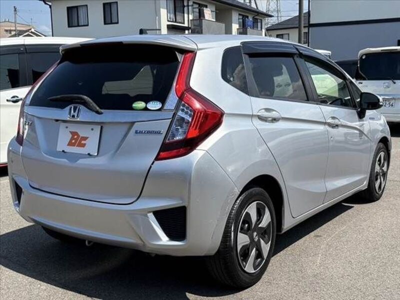 FIT HYBRID