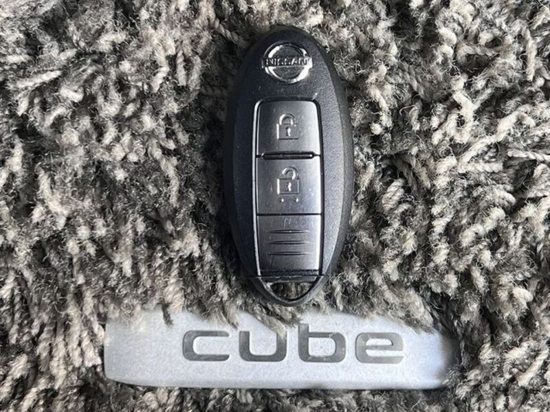 CUBE