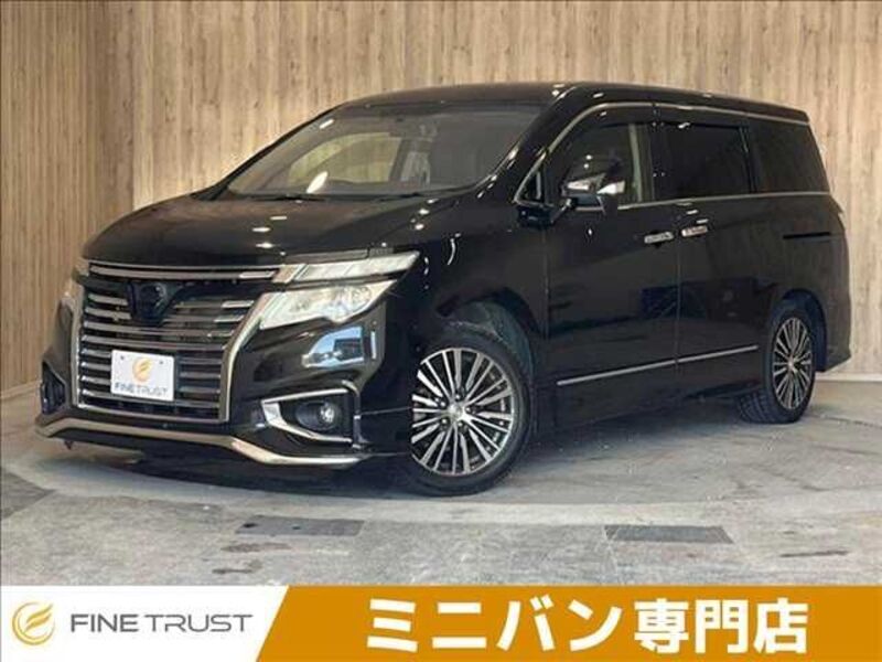 NISSAN ELGRAND