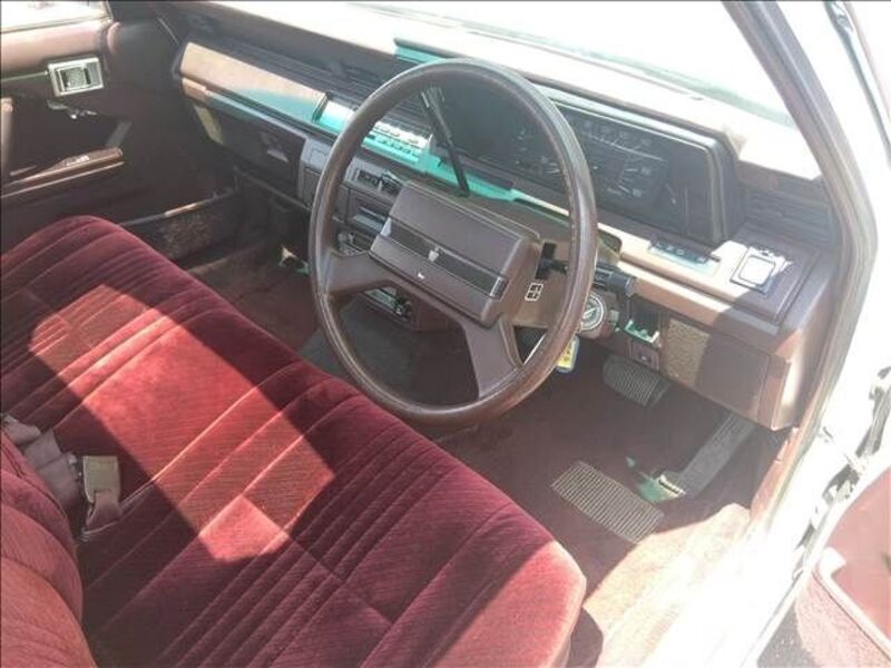 CROWN WAGON