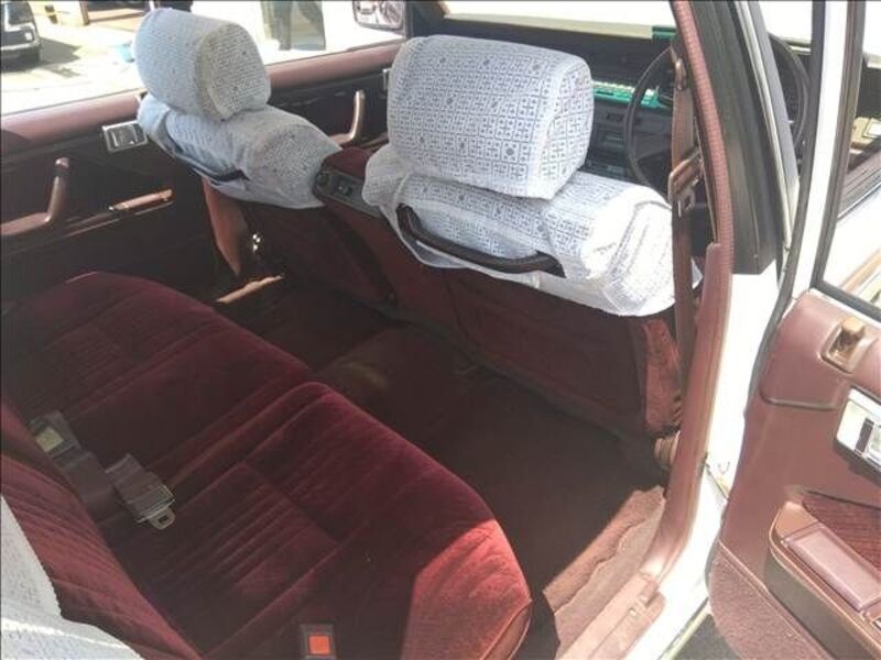CROWN WAGON
