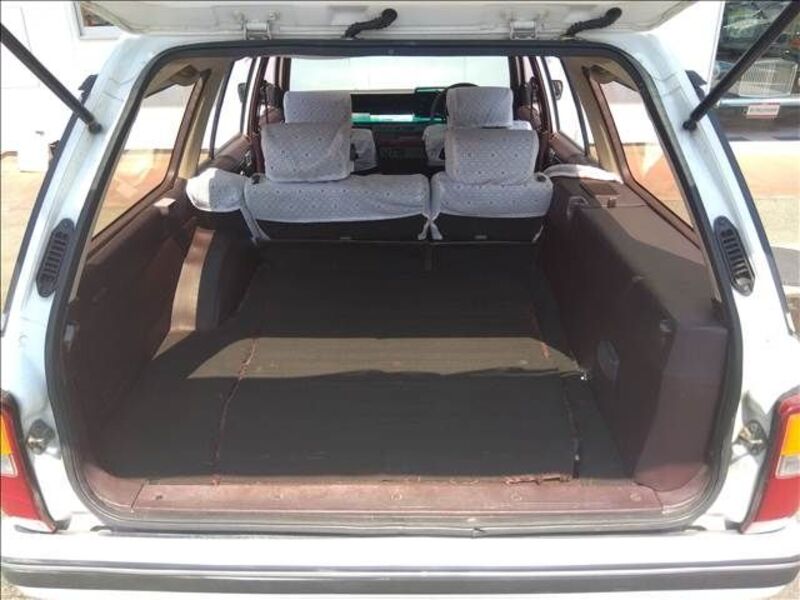 CROWN WAGON