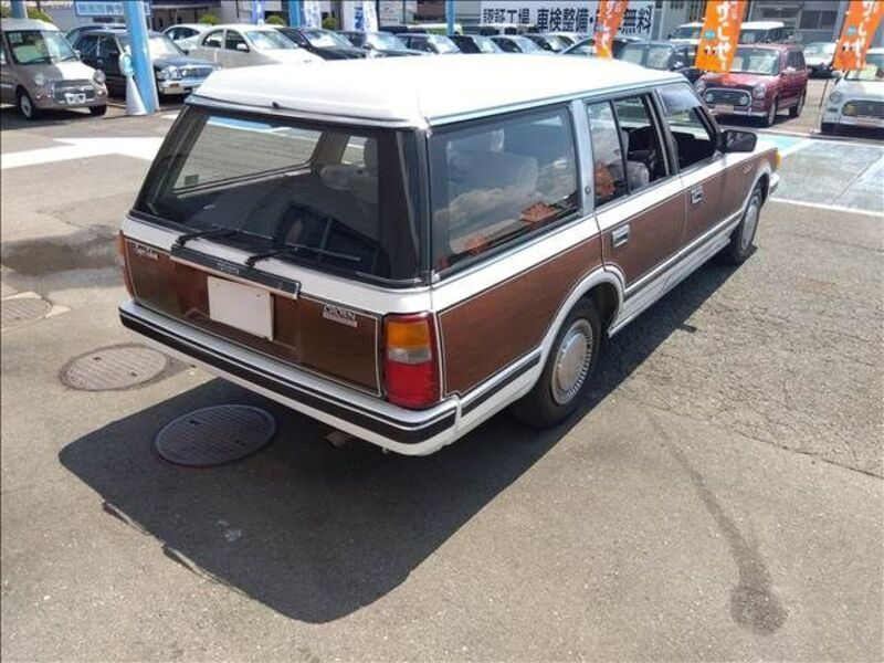 CROWN WAGON