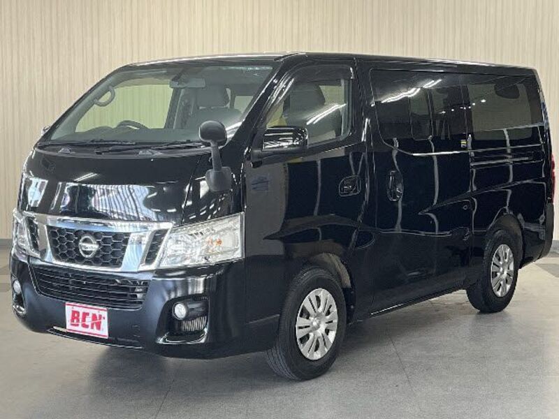NV350 CARAVAN-0