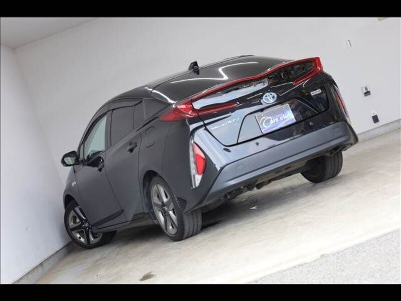 PRIUS PHV