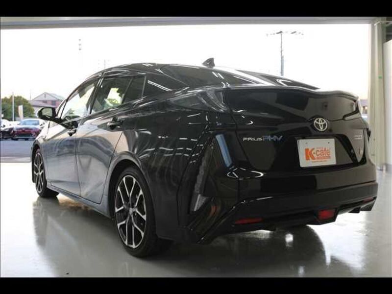 PRIUS PHV
