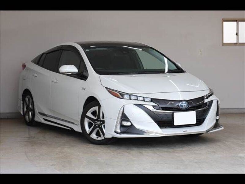 PRIUS PHV