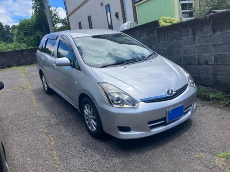 TOYOTA WISH