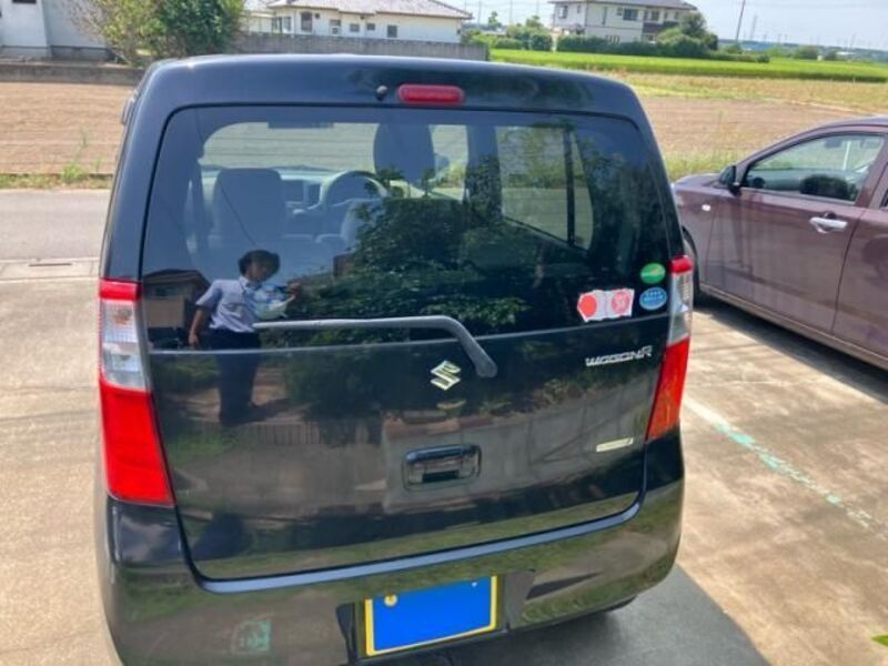 WAGON R