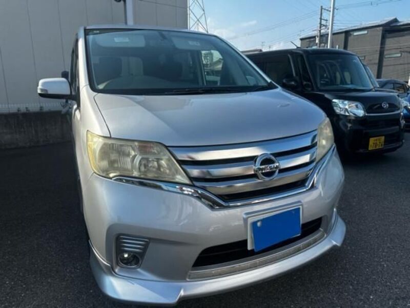 NISSAN SERENA