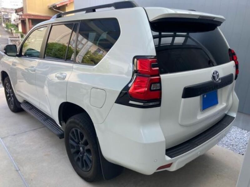 LAND CRUISER PRADO