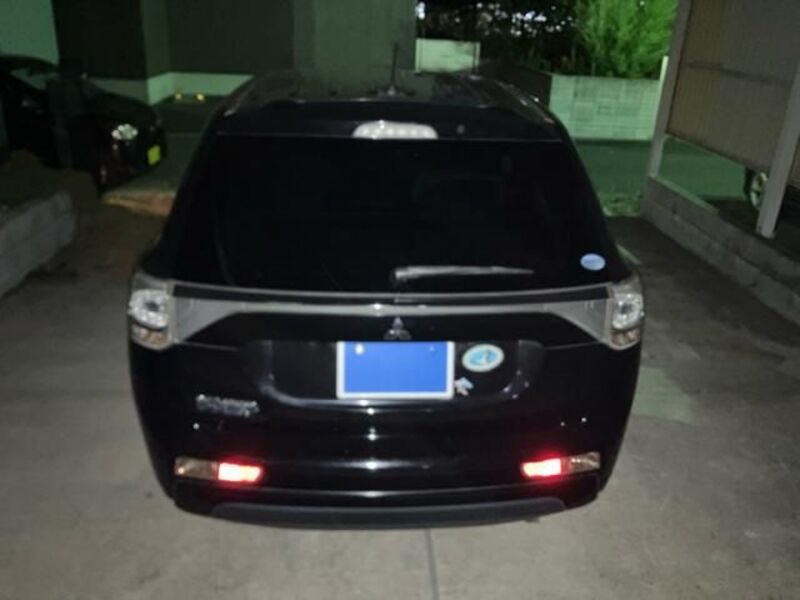 OUTLANDER PHEV