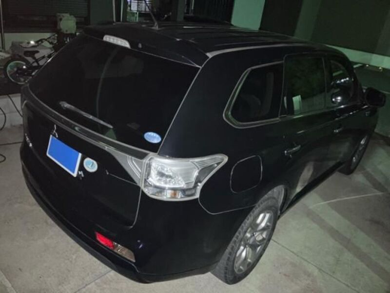 OUTLANDER PHEV