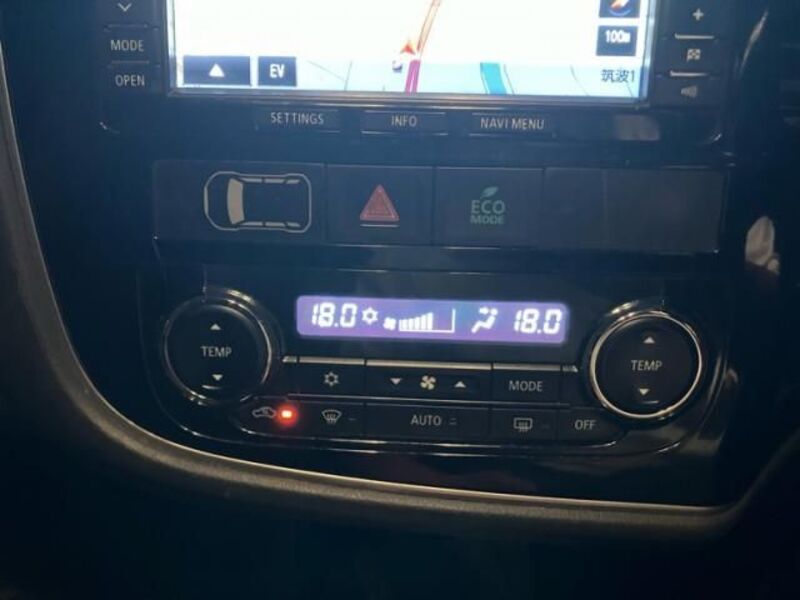 OUTLANDER PHEV