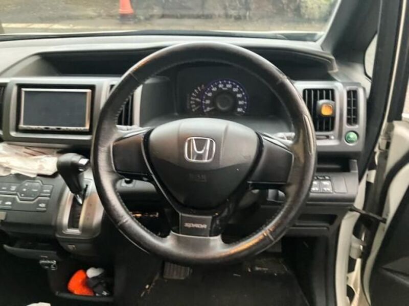STEPWAGON SPADA