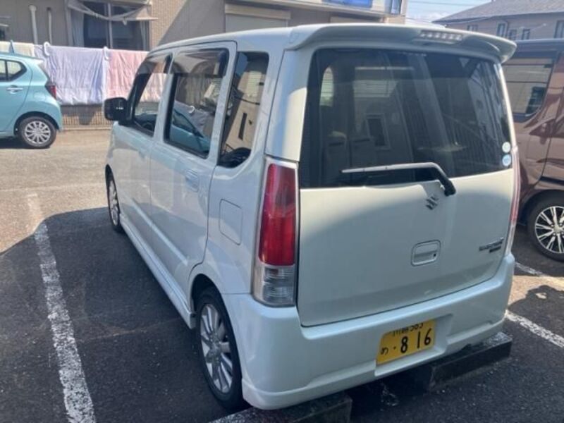 WAGON R