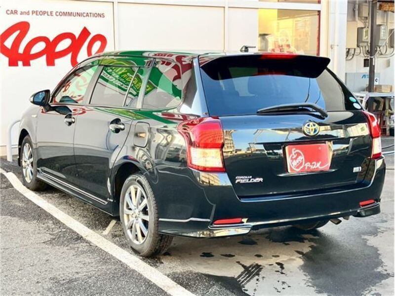 COROLLA FIELDER