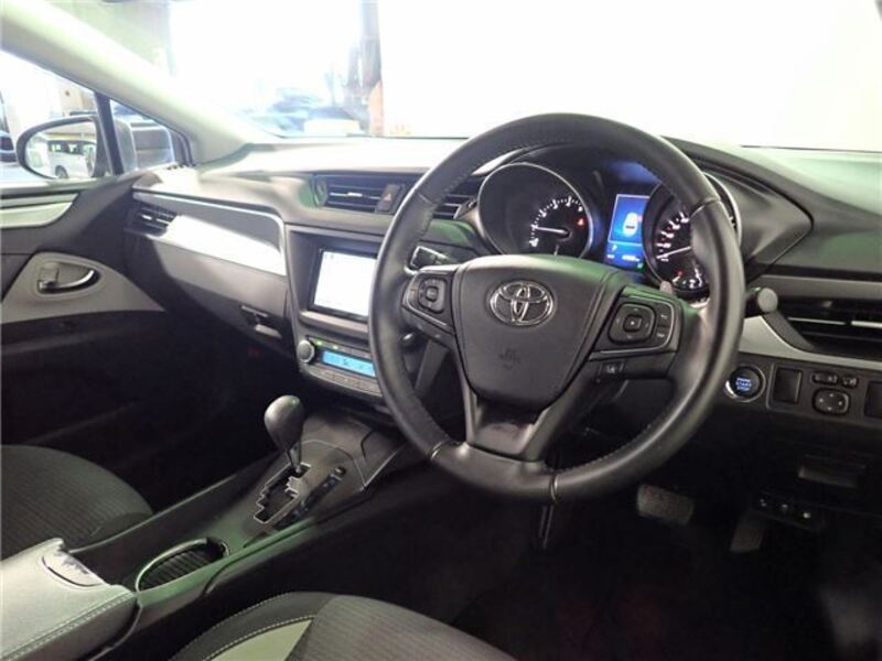 AVENSIS WAGON
