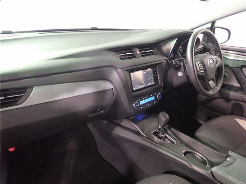 AVENSIS WAGON