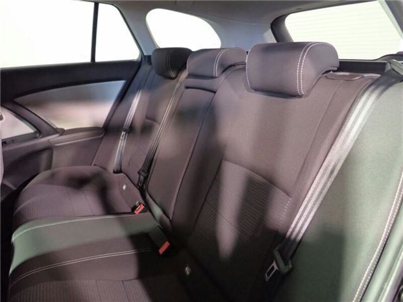 AVENSIS WAGON