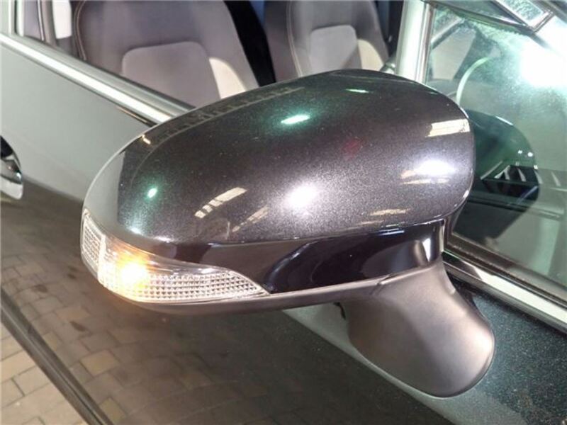 AVENSIS WAGON