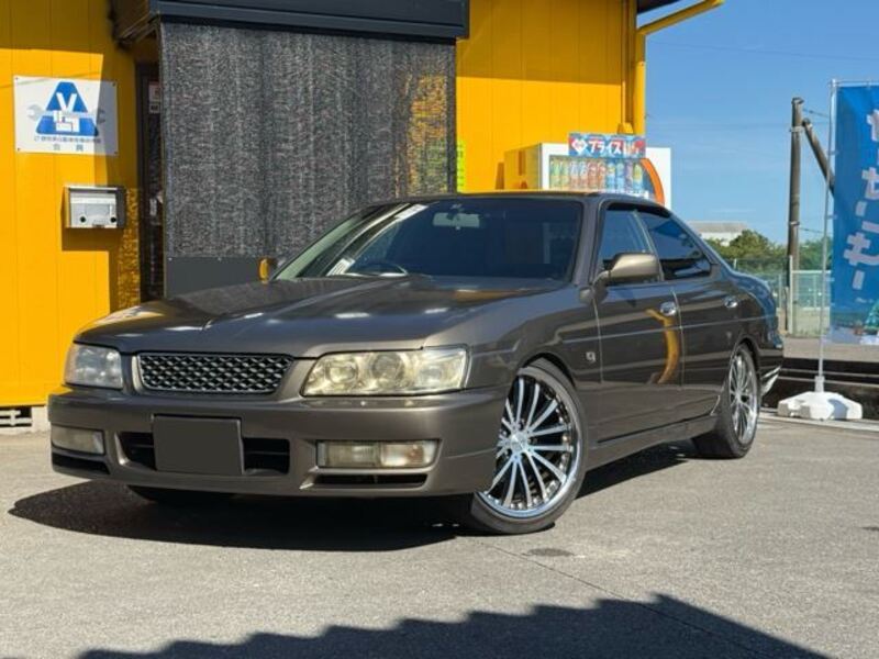 NISSAN LAUREL