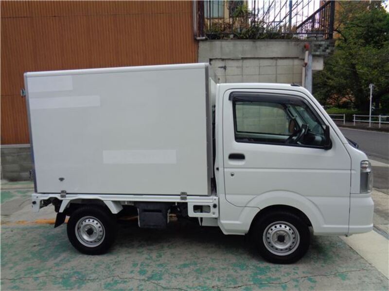 CARRY TRUCK