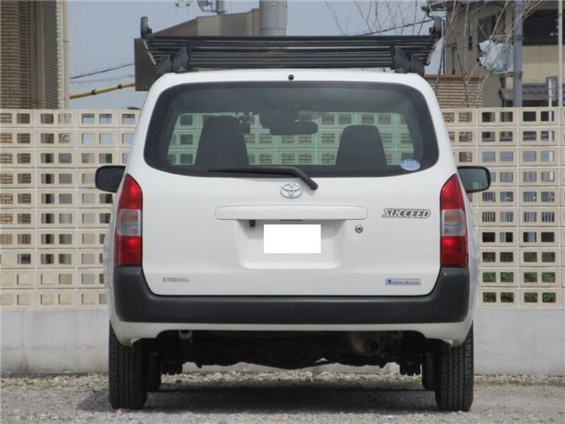 SUCCEED VAN