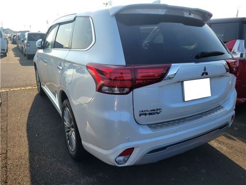 OUTLANDER PHEV
