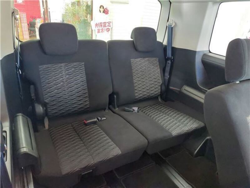 DELICA D5