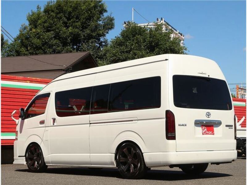 HIACE