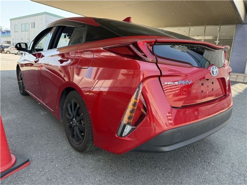 PRIUS PHV