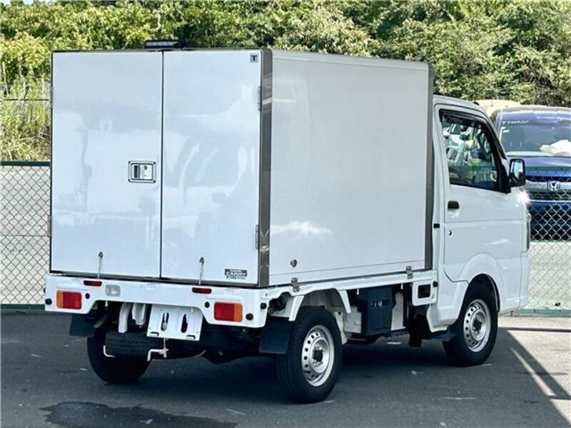 CARRY TRUCK