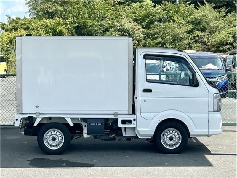 CARRY TRUCK