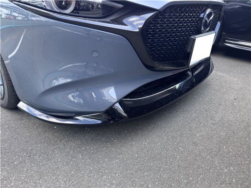 MAZDA3