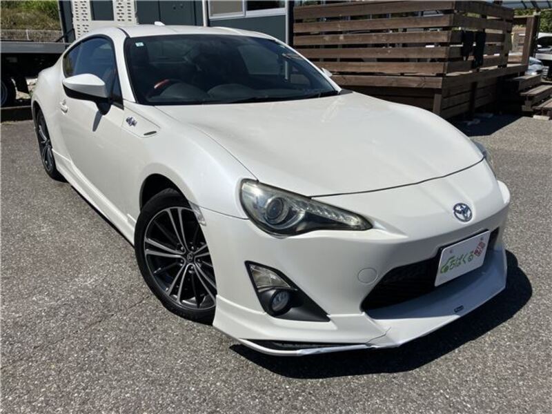TOYOTA 86