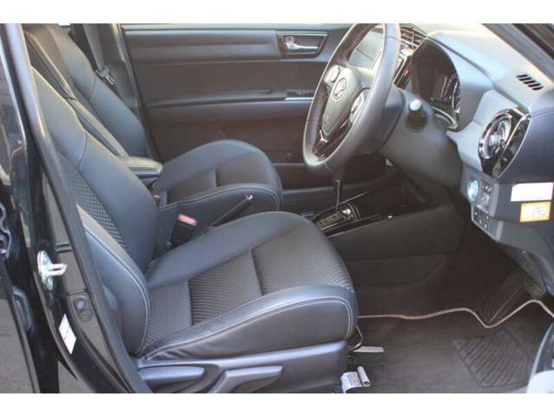 COROLLA FIELDER