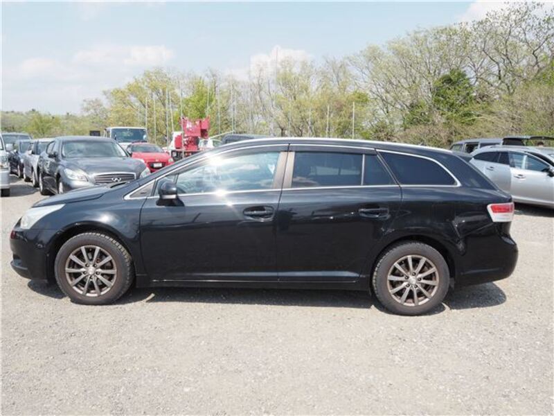 AVENSIS WAGON