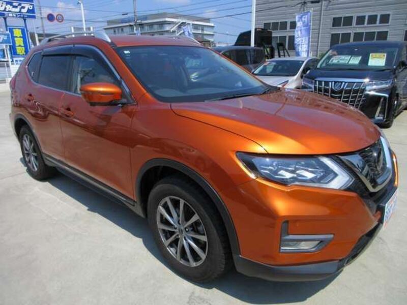X-TRAIL