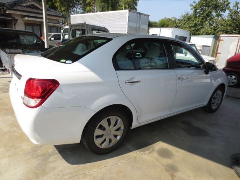 COROLLA AXIO