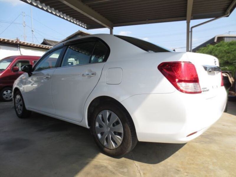 COROLLA AXIO