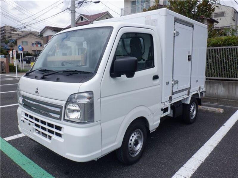 MITSUBISHI MINICAB TRUCK