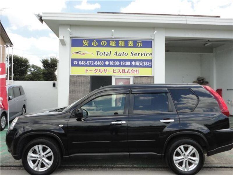 X-TRAIL