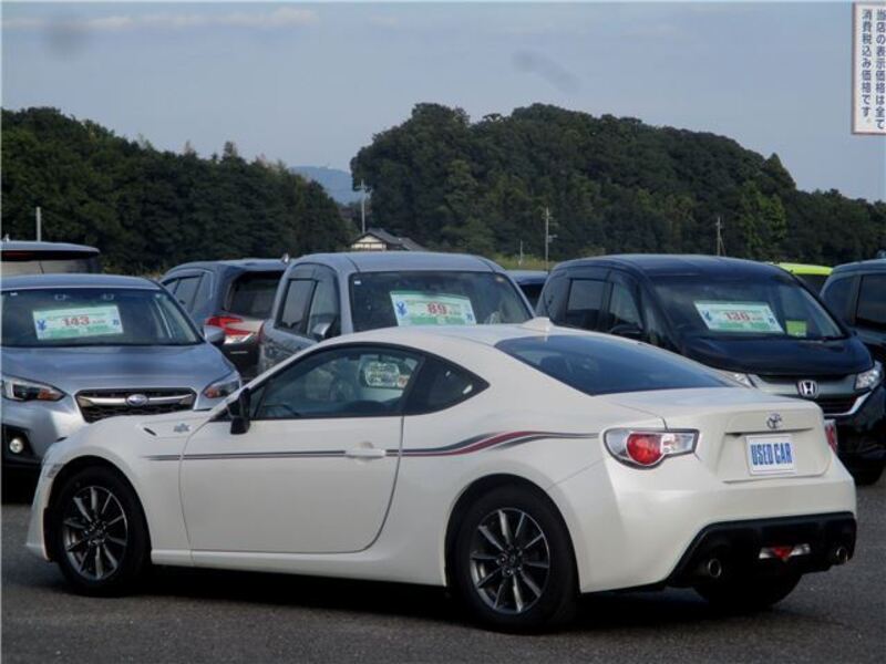 86