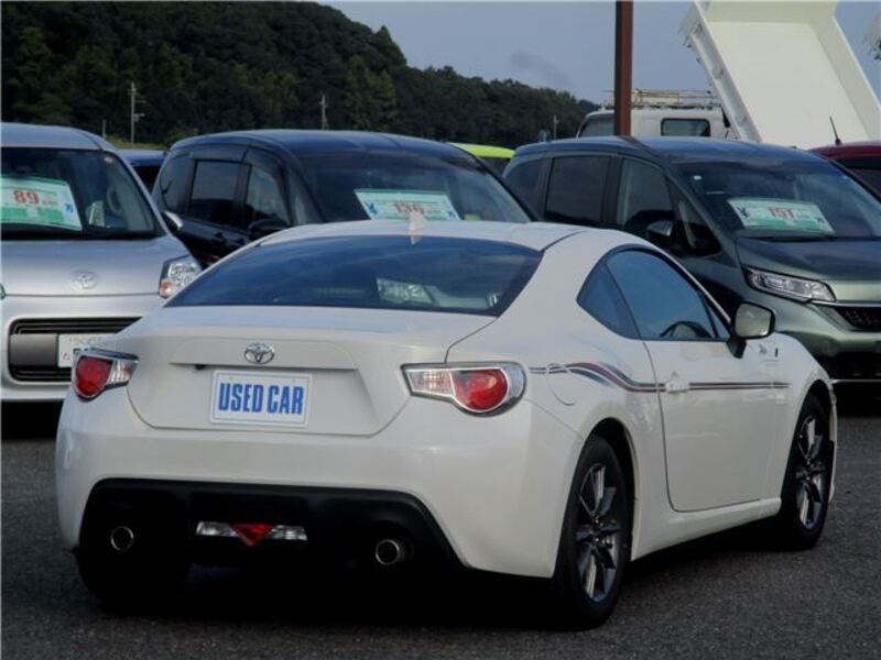 86