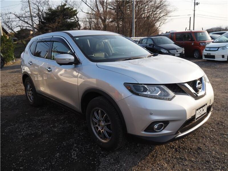 X-TRAIL