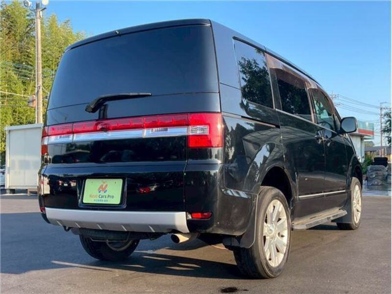 DELICA D5