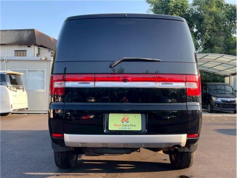 DELICA D5