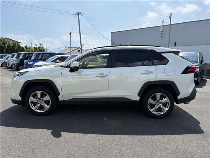 RAV4