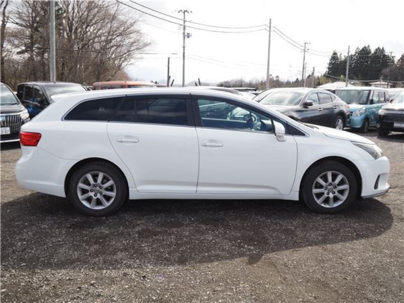 AVENSIS WAGON